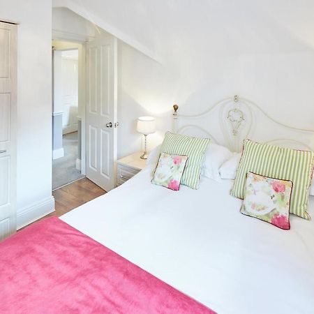 Host & Stay - Park Place Apartment Whitby Bagian luar foto